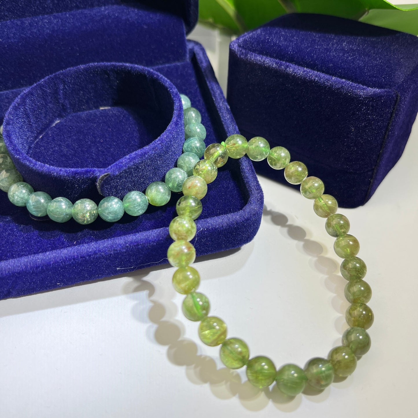 (Unique Christmas Gift) Crystal Jewelry Rare Green Kynite Bracelet 7mm Unisex Daily Gorgeous healing Stone