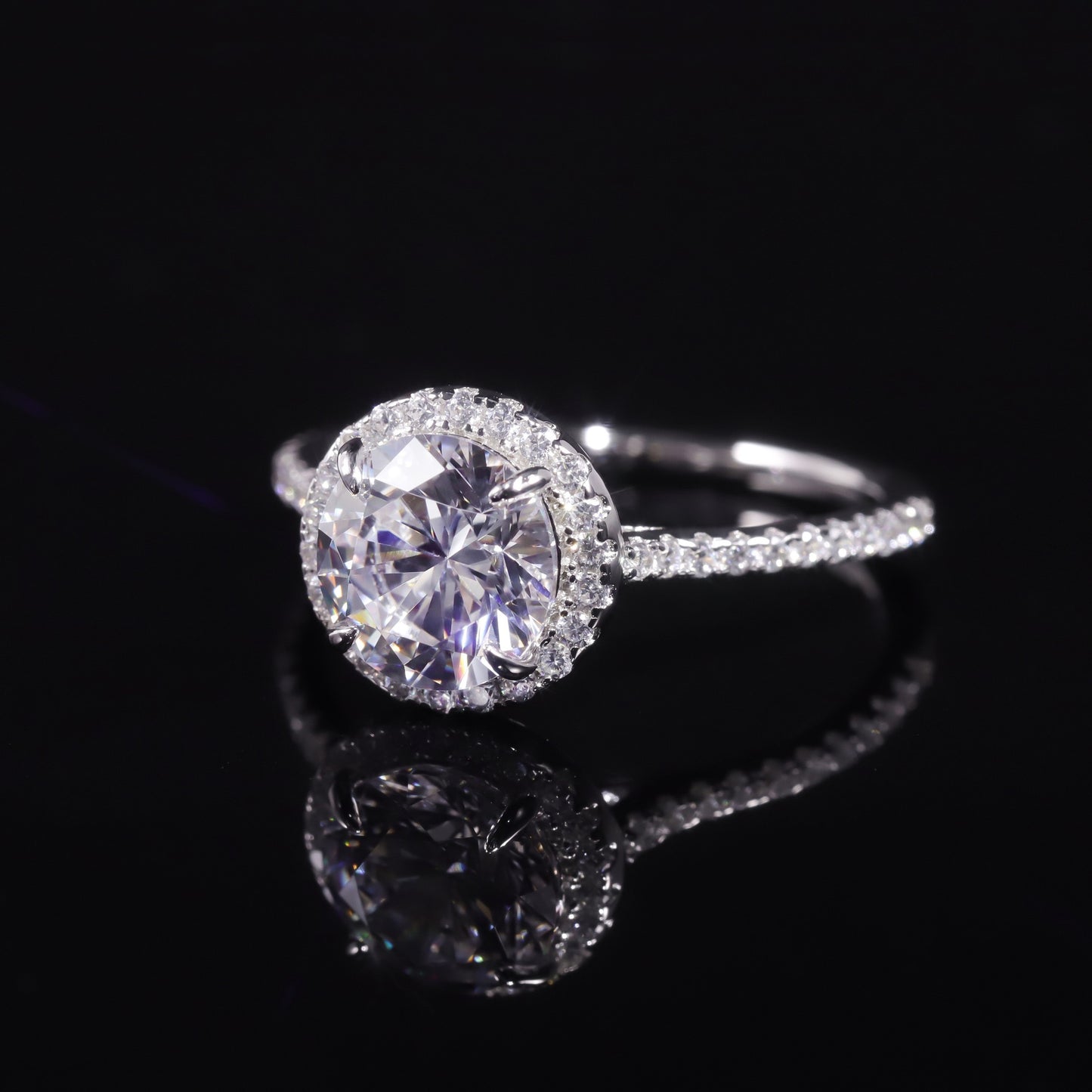 Timeless Elegance: 925 Sterling Silver 1.5 Carat Moissanite Engagement Ring