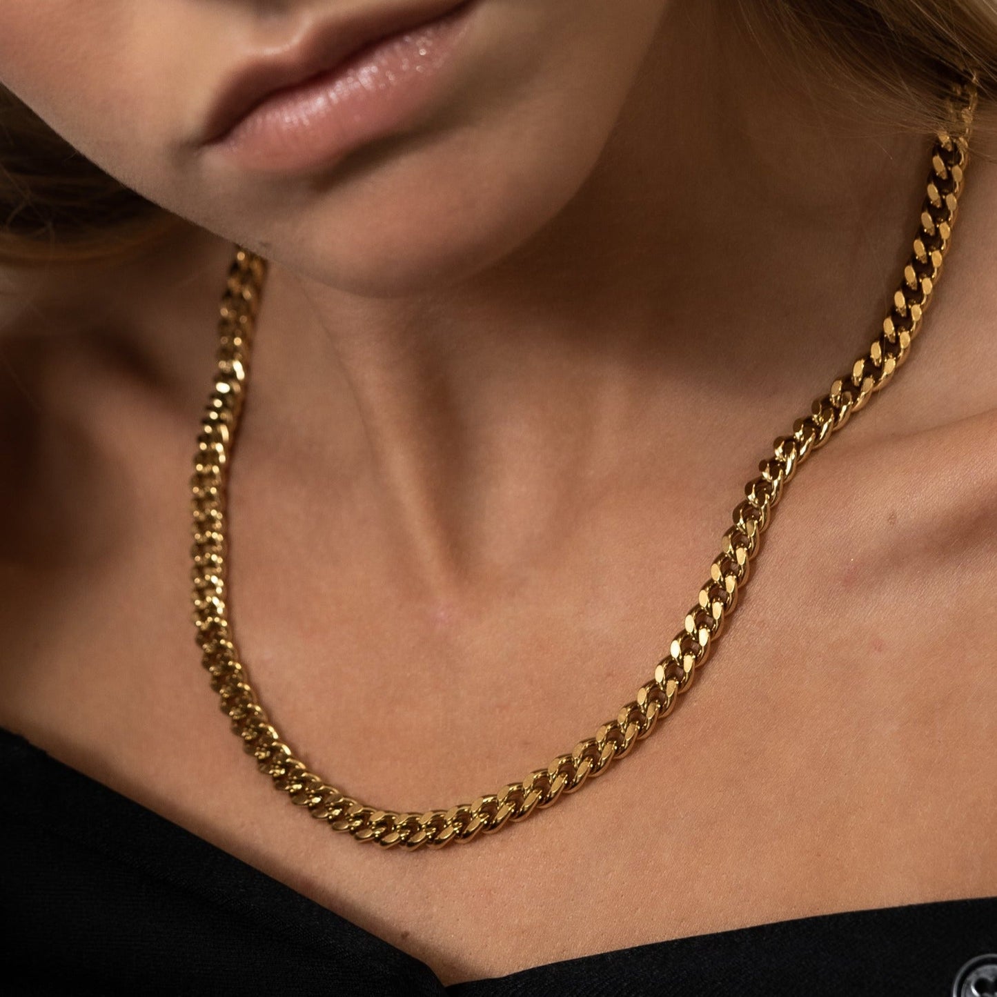 CLASSIC CHAIN NECKLACE